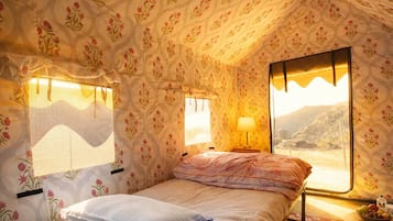 Habitación Confort doble, balcón, vistas a la montaña | Escritorio y wifi gratis