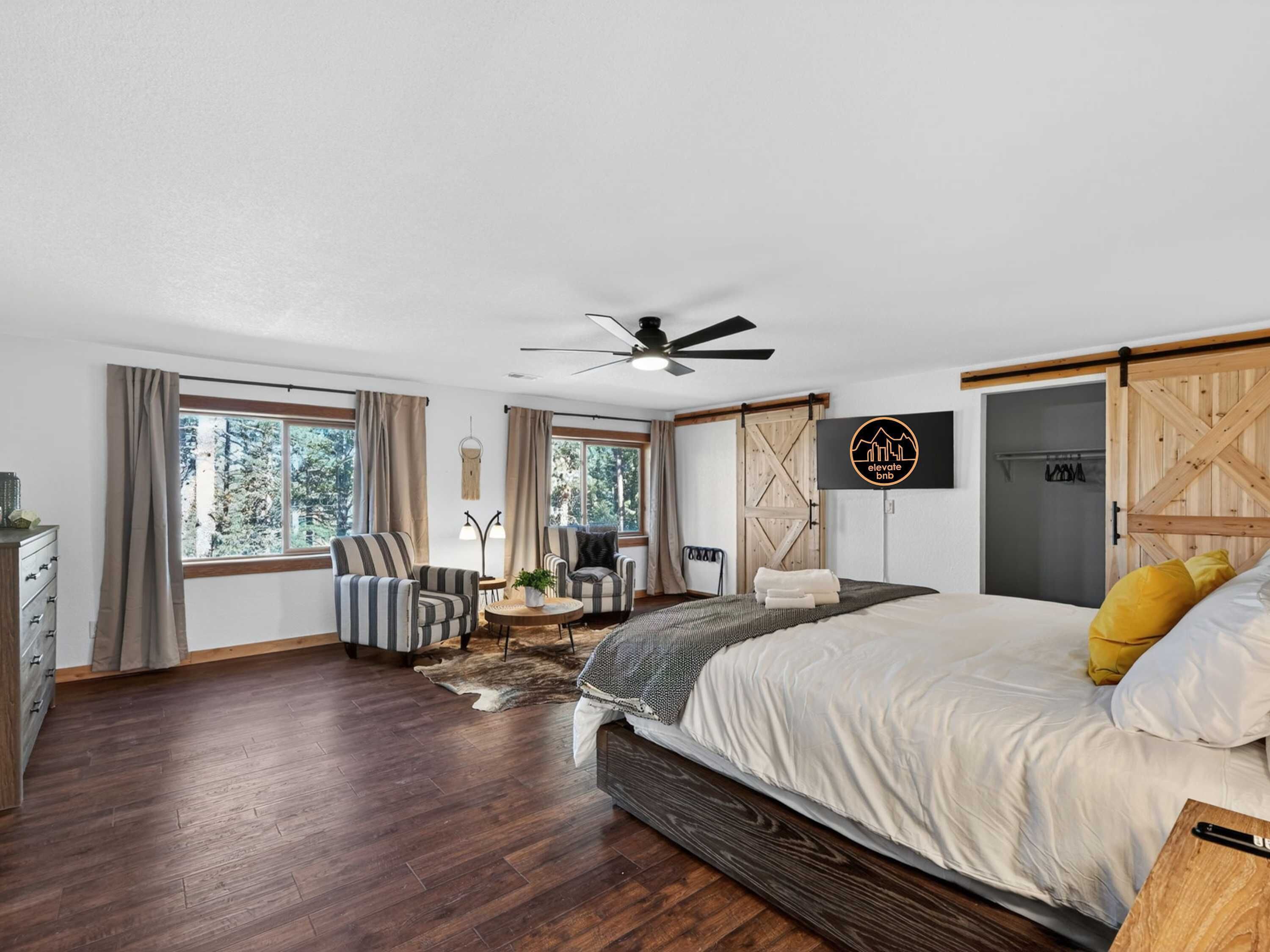 Desk, iron/ironing board, travel crib, WiFi