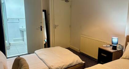 Family Ensuite in Dudley