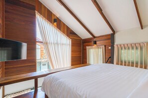 Free WiFi - Baanrongmai Canal Front Homestay (Phra Pradaeng)