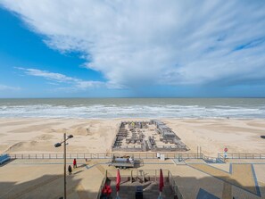 Beach nearby - Beautiful apartment with stunning sea view (Middelkerke)