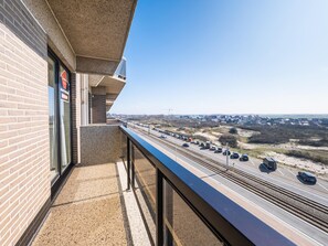 Property grounds - Apartment with sunny terrace and sea view (Middelkerke)
