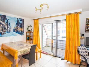 Dining - Duplex apartment near the center (Middelkerke)