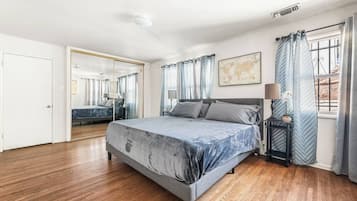 4 bedrooms, iron/ironing board, free WiFi, bed sheets