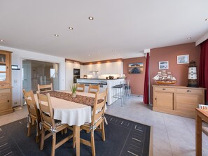 Dining - Apartment with frontal sea-views (Middelkerke)
