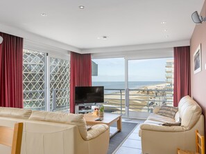 TV - Apartment with frontal sea-views (Middelkerke)