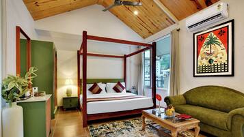 Cortinas blackout, tabla de planchar con plancha y wifi gratis