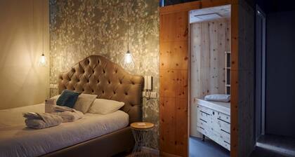 Lainez Rooms & Suites