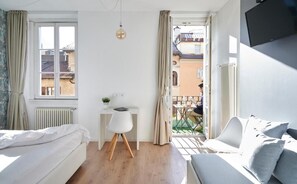 Phòng đôi, ban công, quang cảnh thành phố