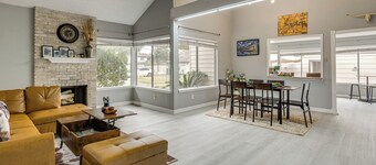 Quick Hwy Access: Family Retreat in Houston