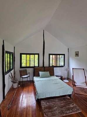 In-room safe, free WiFi, wheelchair access - Binga Beach Resort (San Vicente)