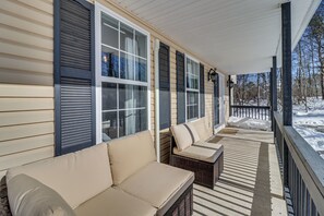 Terrace/patio - Family Retreat w/ Game Room, 4 Mi to Kalahari! (Emerald Lakes)