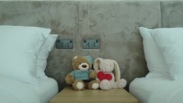 Vila grand, vista para o mar | Frigobar (abastecido com itens grátis), cortinas blackout