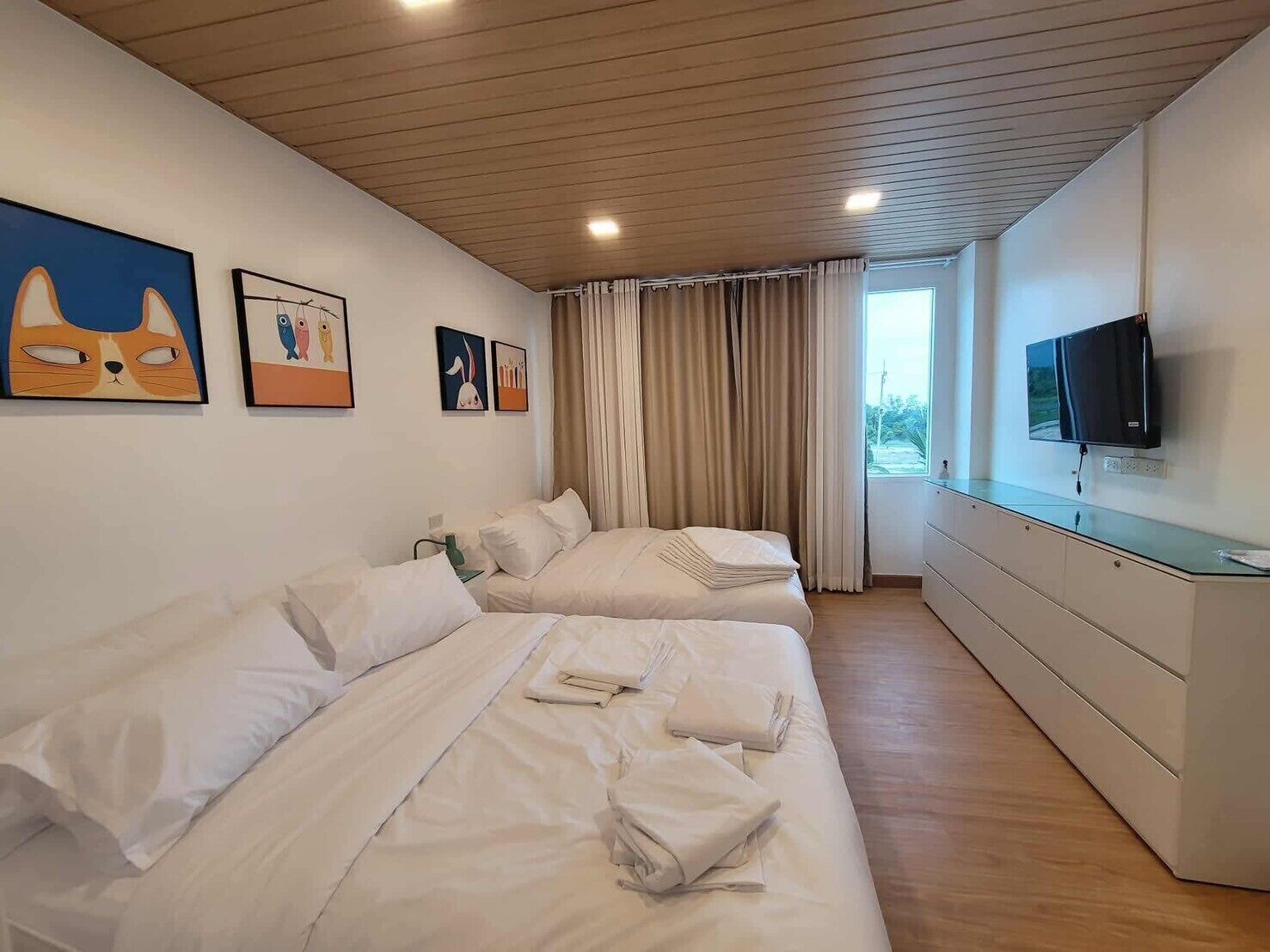 Vila Keluarga, pemandangan kolam renang | Tirai kedap cahaya dan Wi-Fi gratis