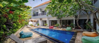 Summer of Surf Hostel Uluwatu