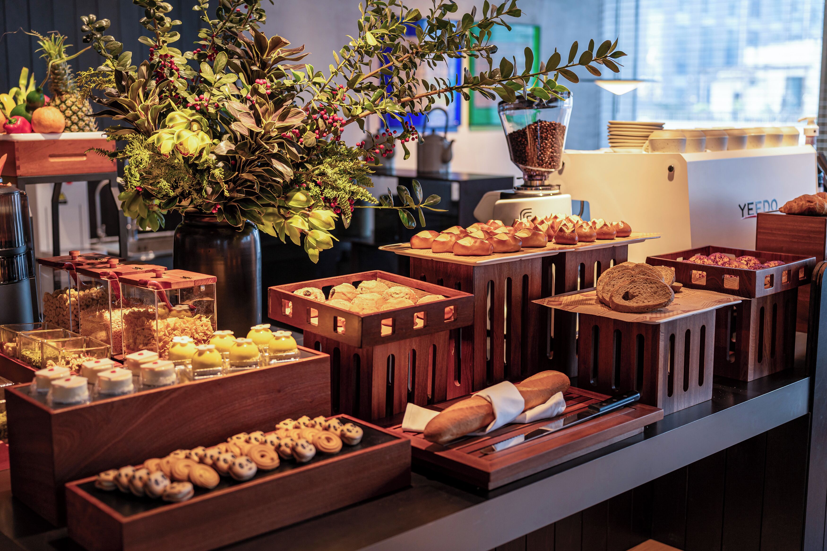 Daily buffet breakfast for a fee