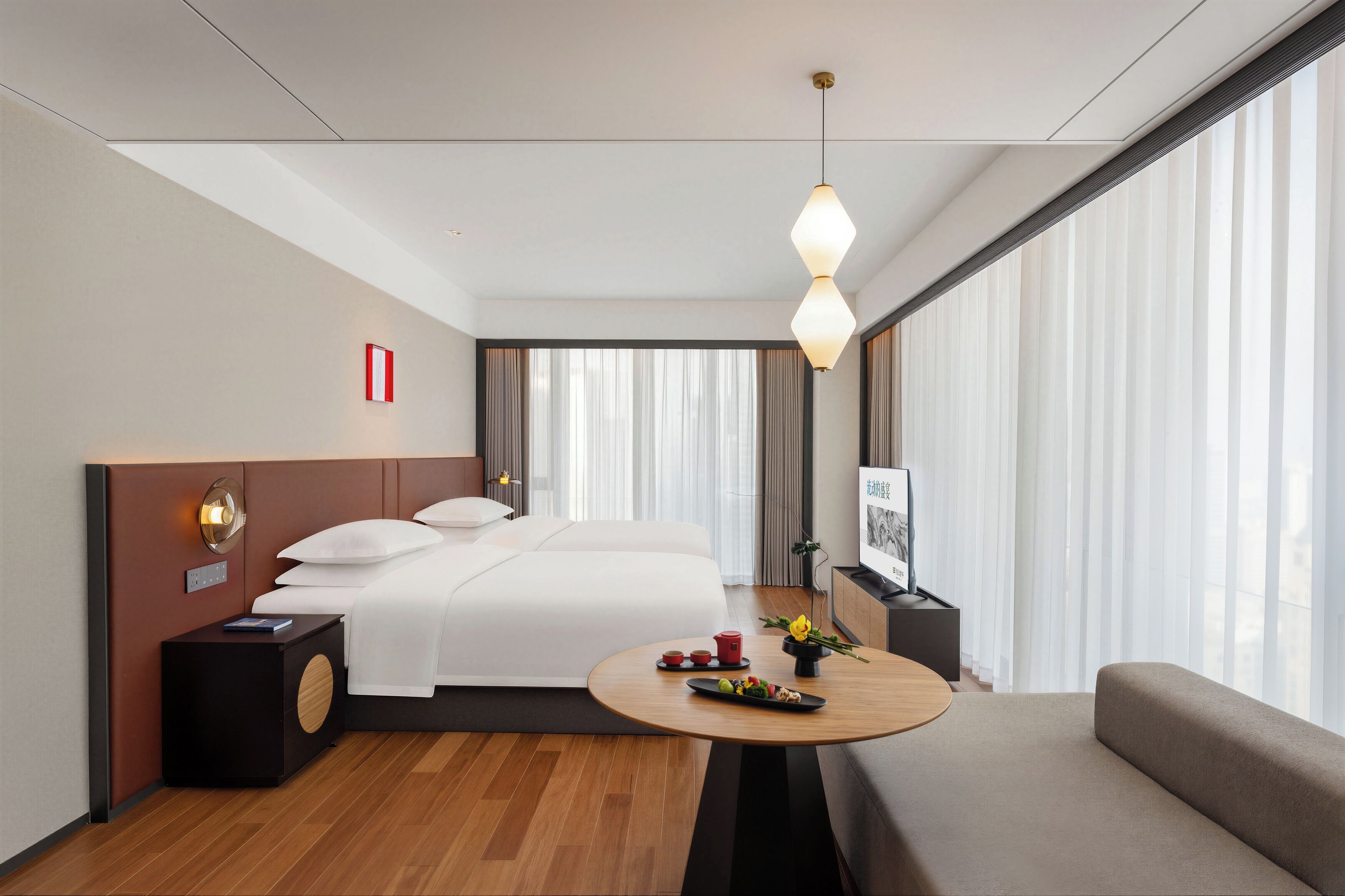 Quarto quádruplo família, 2 camas Queen, serviço de arrumação, vista para a cidade | Roupas de cama premium, edredons de pluma, camas com colchões pillow-top