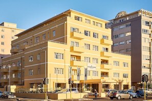 Exterior - The Riviera (Cape Town)