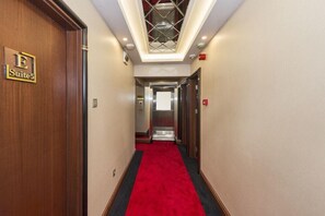 Interior - Eskar Hotel (Istanbul)