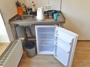 Private kitchen - B & L Hostel (Bremen)