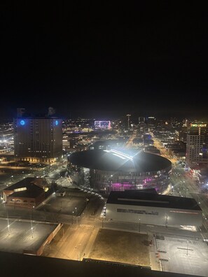 Exterior - 5 minutes to downtown in the Heart of Downtown Kansas City – Walk to Everything (Kansas City)