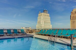 Alberca al aire libre 