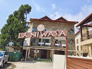 Exterior - La Niwasa By Vatsam Hotels And Resorts (Nainital)