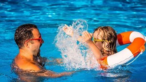 Pool - M-star Bradenton (Bradenton)