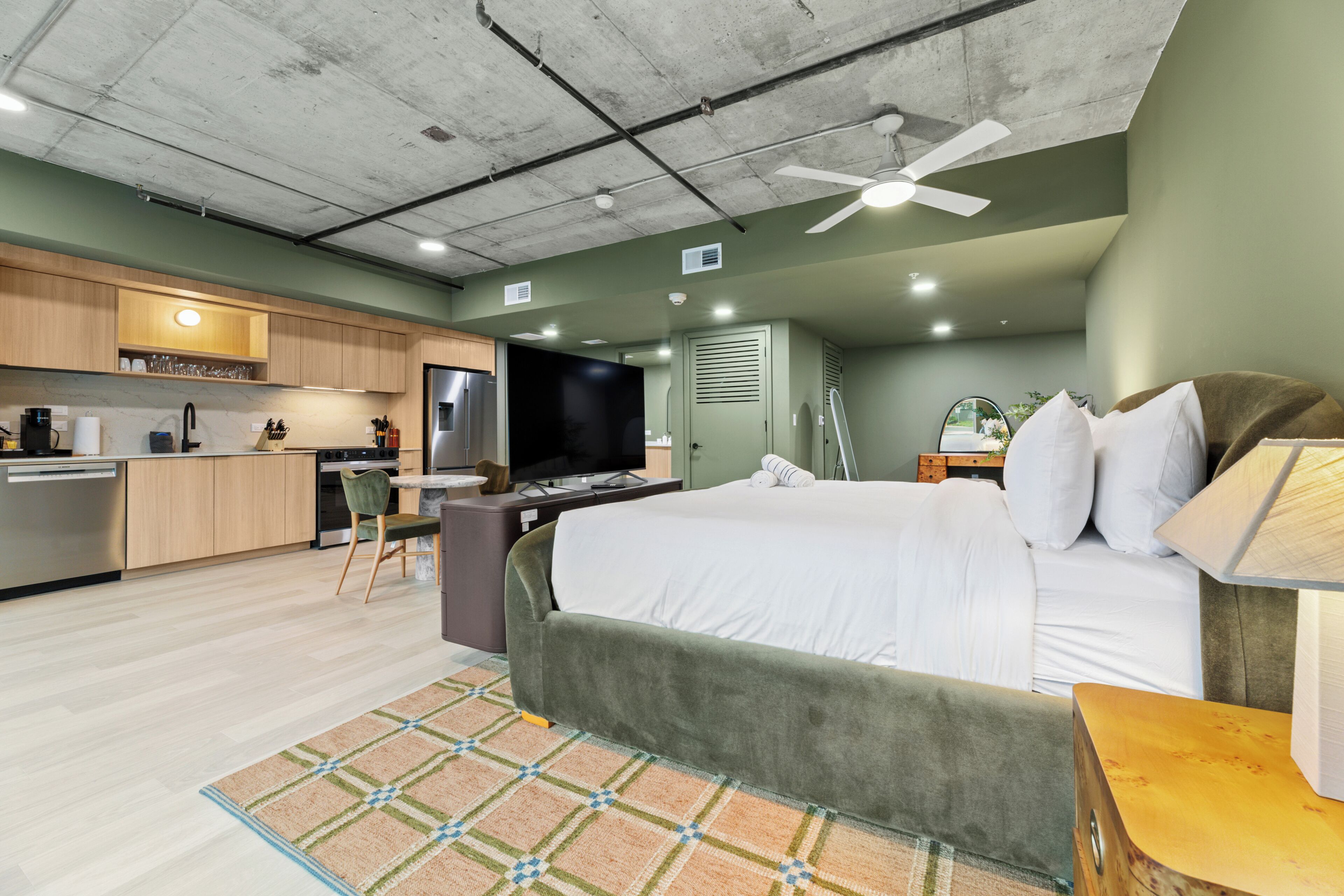 1 bedroom, free WiFi, bed sheets