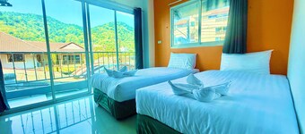 Silver Oaks Guest House