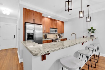 2BDR in South Historic District | The Juliette