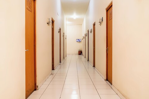 rehat at siliwangi guest house syariah