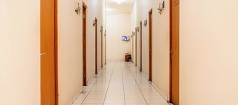 rehat at siliwangi guest house syariah