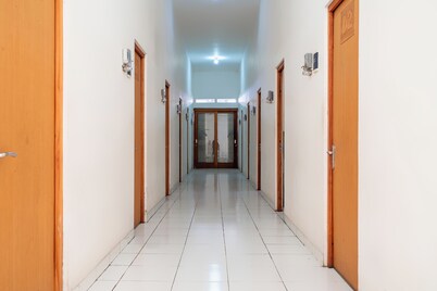 Rehat at Siliwangi Guest House Syariah Tasikmalaya