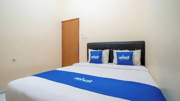 Deluxe tweepersoonskamer | Een bureau, gratis wifi