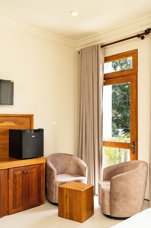 Living area - Orchid Resort By Paradise (Habaraduwa)