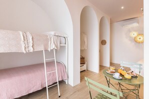 3 bedrooms, WiFi, bed sheets - Bed&Breakfast Anna's Dream a 500m dal centro storico e 1,2 km dal mare di Avola (Avola)