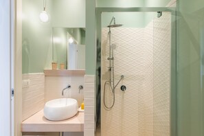 Shower, hair dryer, bidet, towels - Bed&Breakfast Anna's Dream a 500m dal centro storico e 1,2 km dal mare di Avola (Avola)
