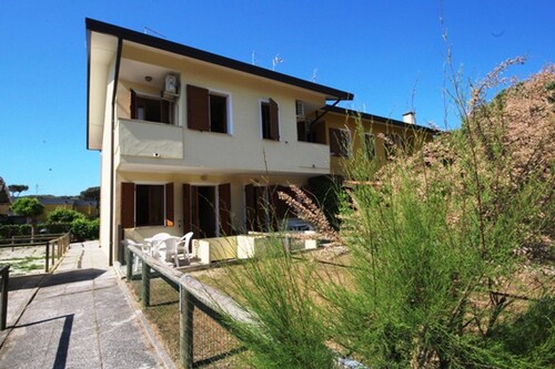 Badeort in der Nähe des Strandes Rosolina Mare