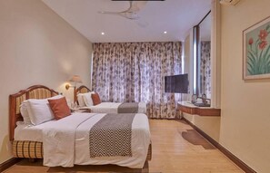 Room - Regent Hotel (Mumbai)