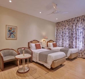 Room - Regent Hotel Andheri (Mumbai)
