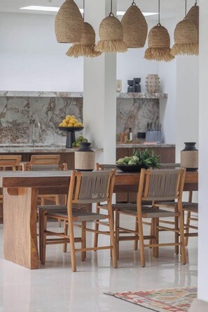 Dining - Chandra Bali Villas (Seminyak)