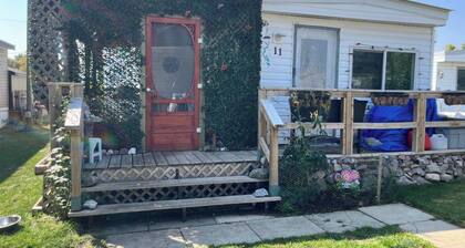 Rustic suite in small town Alberta Canada 🍁