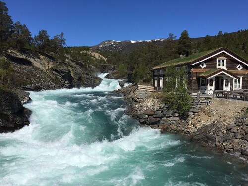 Holiday home in beautiful Rondane with pool and sauna