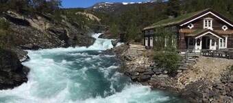 Holiday home in beautiful Rondane with pool and sauna