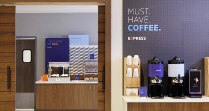 Holiday Inn Express & Suites Lexington South by IHG