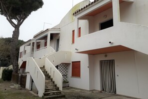 Exterior - Beachside Villa For a Family (Rosolina Mare RO)