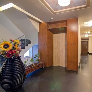 Interior - Godwin Hotel (Candolim)