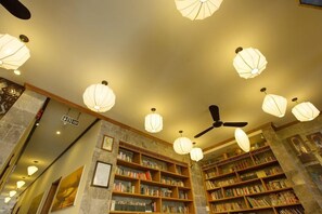 Interior - Vinh Hung Library Hotel (Hoi An)