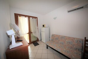 Smart TV - Apartment for Six in Rosolina (Rosolina Mare RO)